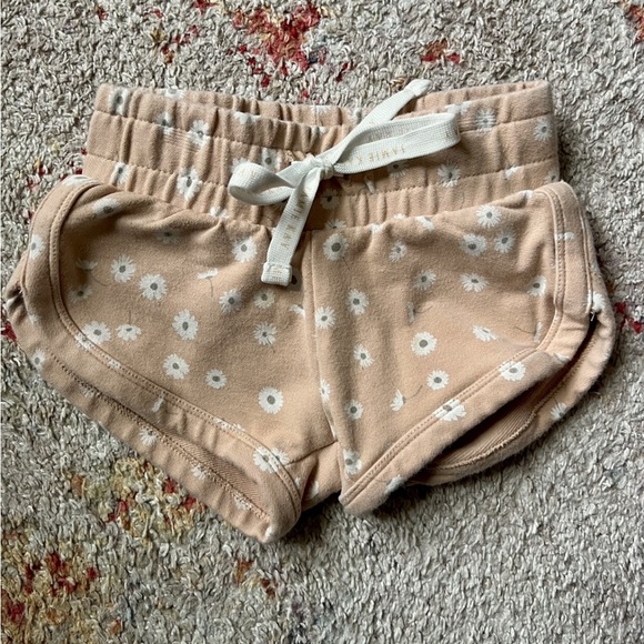 Jamie Kay Sweatshirt & Short Set- Light Pink Floral, lyr - Picture 4 of 12